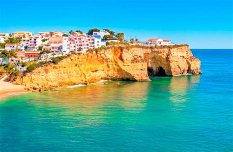 villas in carvoeiro to rent.